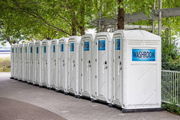 Best Portable restroom trailer rental  in Kidron, OH