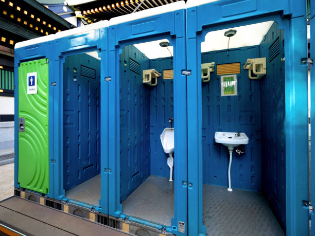 Best Portable bathroom rental  in Kidron, OH
